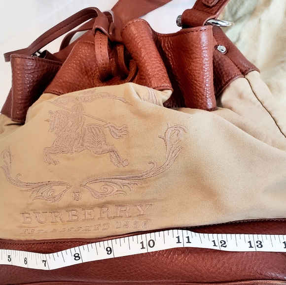 Burberry Prorsum Drawstring bucket purse - Picture 6 of 9